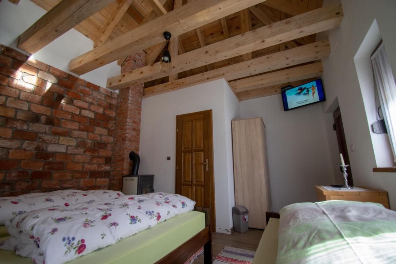 Holiday Park Hajducka Cesma Dubovsko Buitenkant foto