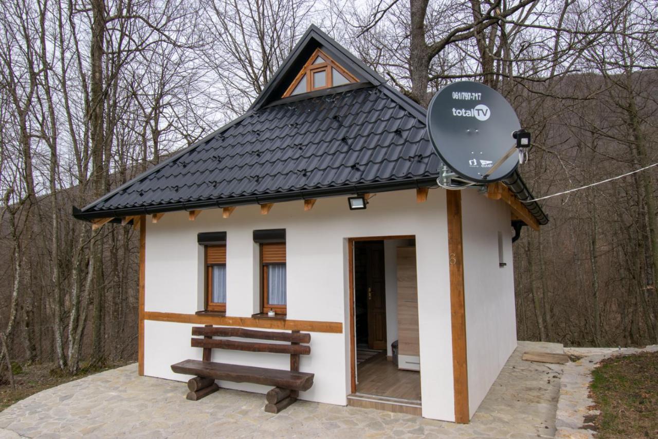 Holiday Park Hajducka Cesma Dubovsko Buitenkant foto